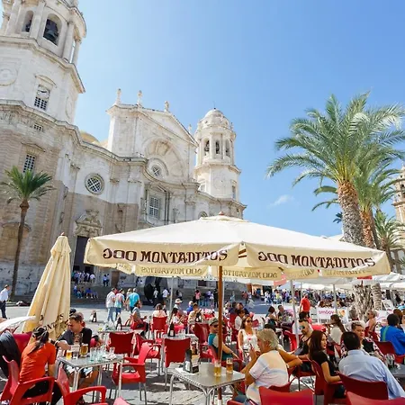 شقة Catedral View By Cadiz4rentals